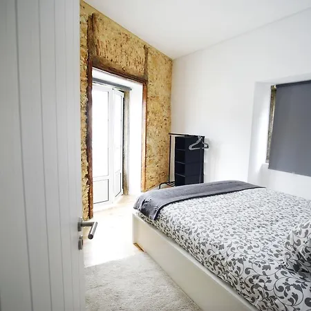Charming Bairro Alto Apartment Lisbon